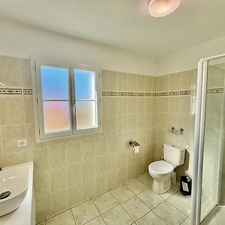 Holiday home L'escapade, Quartier Calme, Proche Bord De Meschers-sur-Gironde