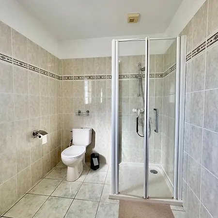 L'escapade, Quartier Calme, Proche Bord De