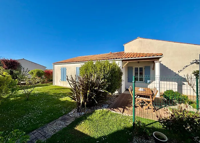 Casa de Férias L'escapade, Quartier Calme, Proche Bord De *