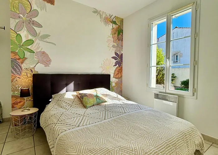 בית נופש L'escapade, Quartier Calme, Proche Bord De *