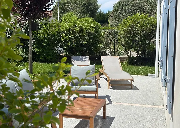 L'escapade, Quartier Calme, Proche Bord De בית נופש משר-סור-ג'ירונדה